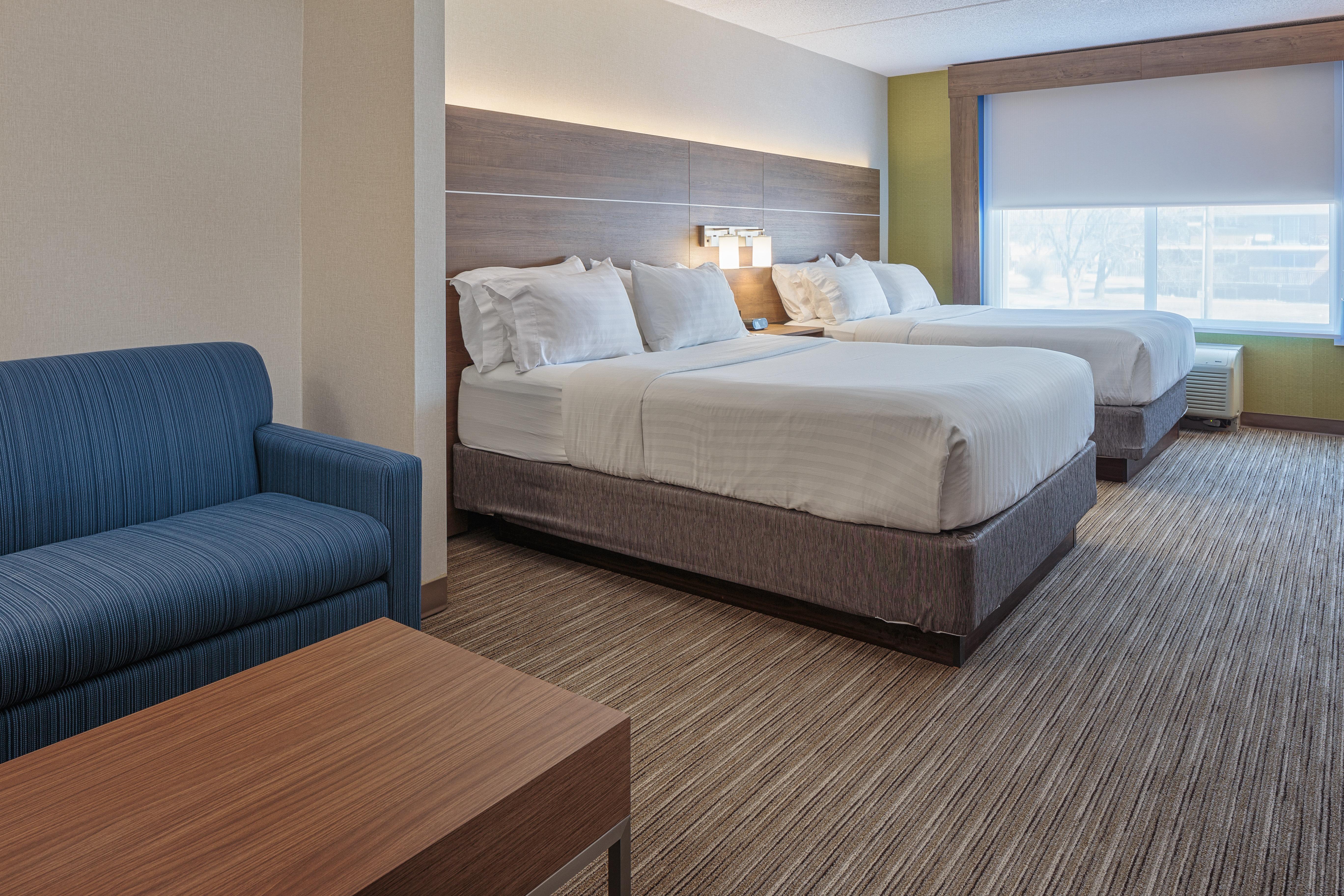 Holiday Inn Express & Suites - Belleville By Ihg Eksteriør bilde
