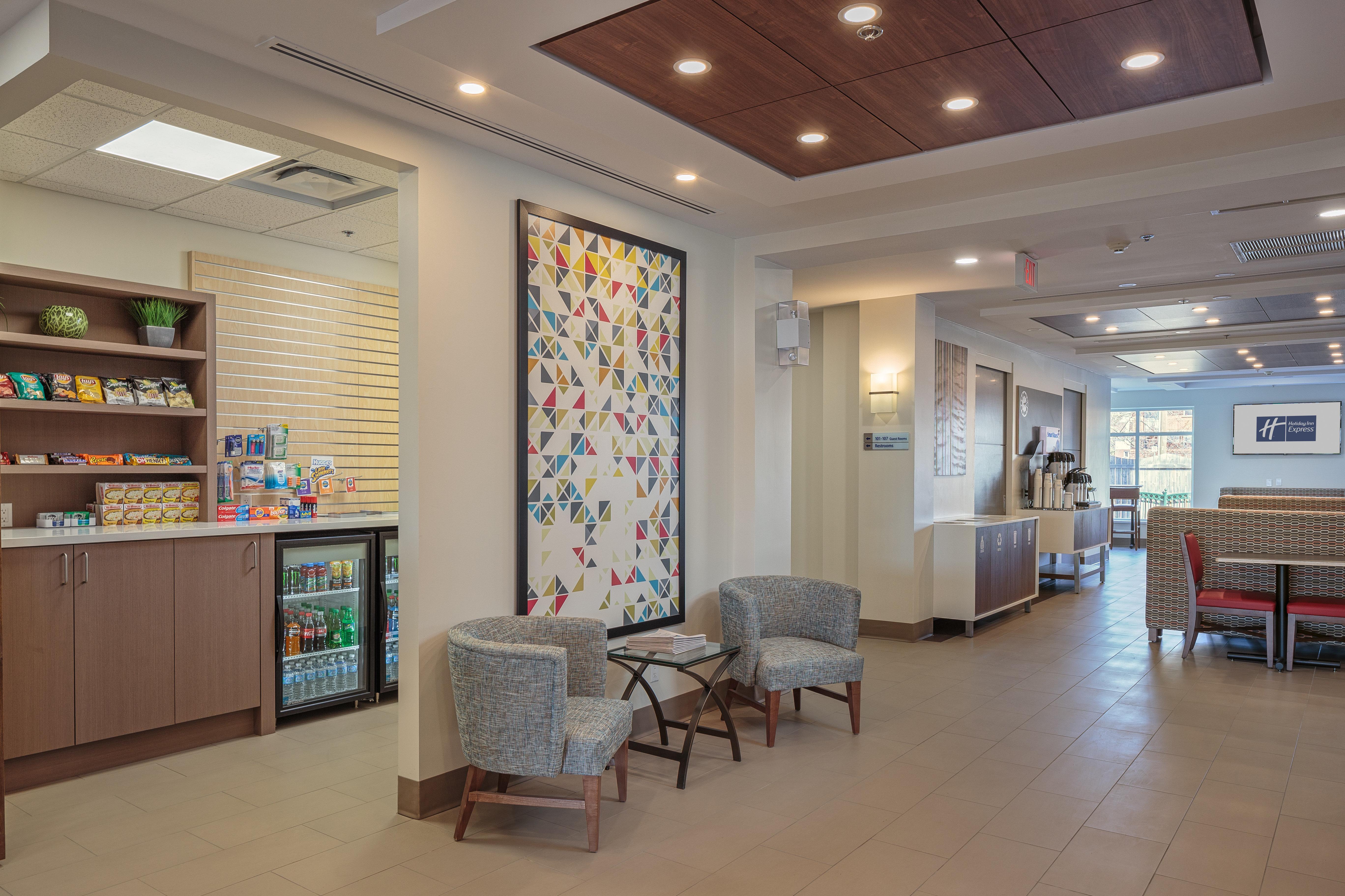 Holiday Inn Express & Suites - Belleville By Ihg Eksteriør bilde