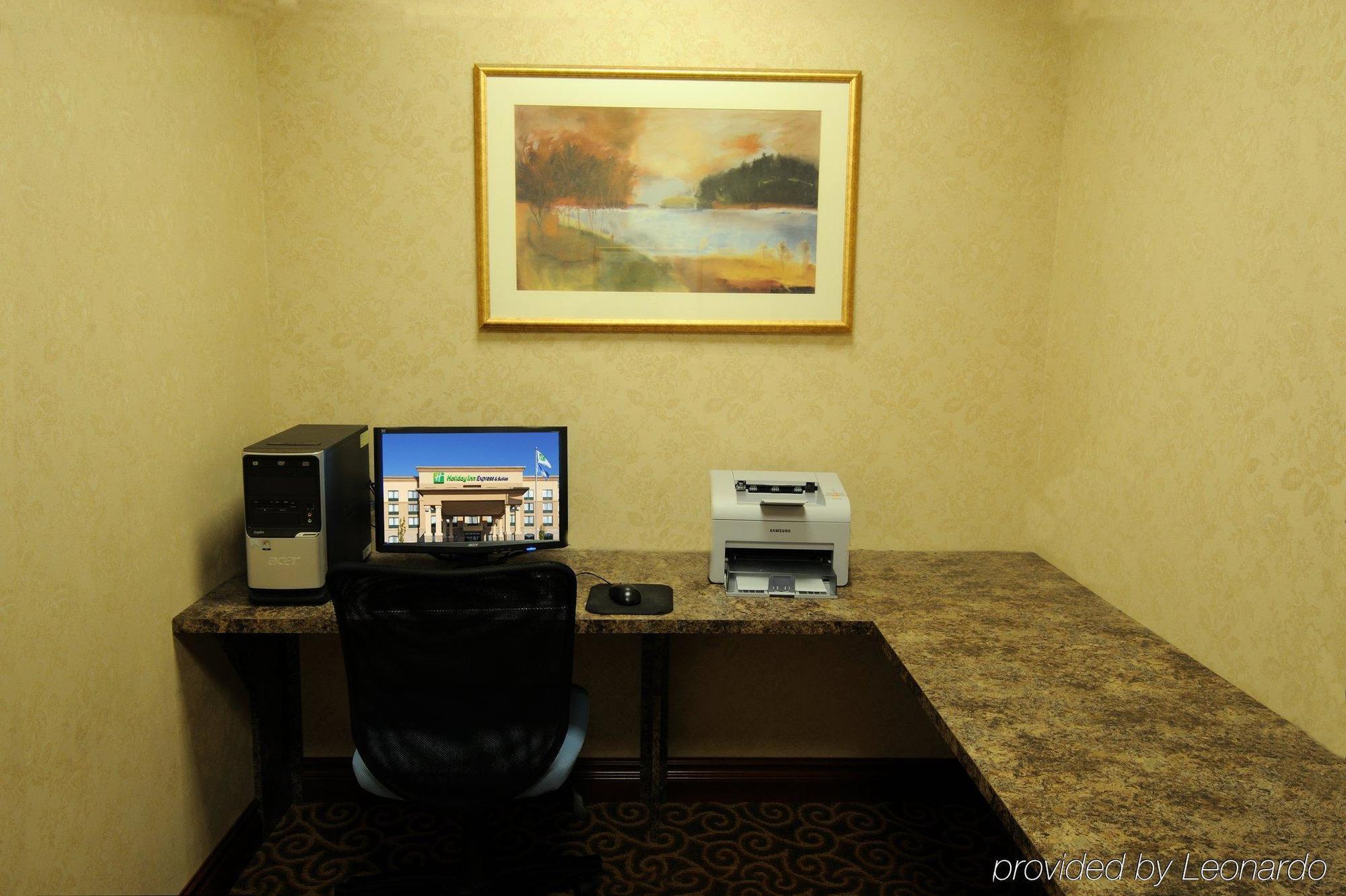 Holiday Inn Express & Suites - Belleville By Ihg Fasiliteter bilde