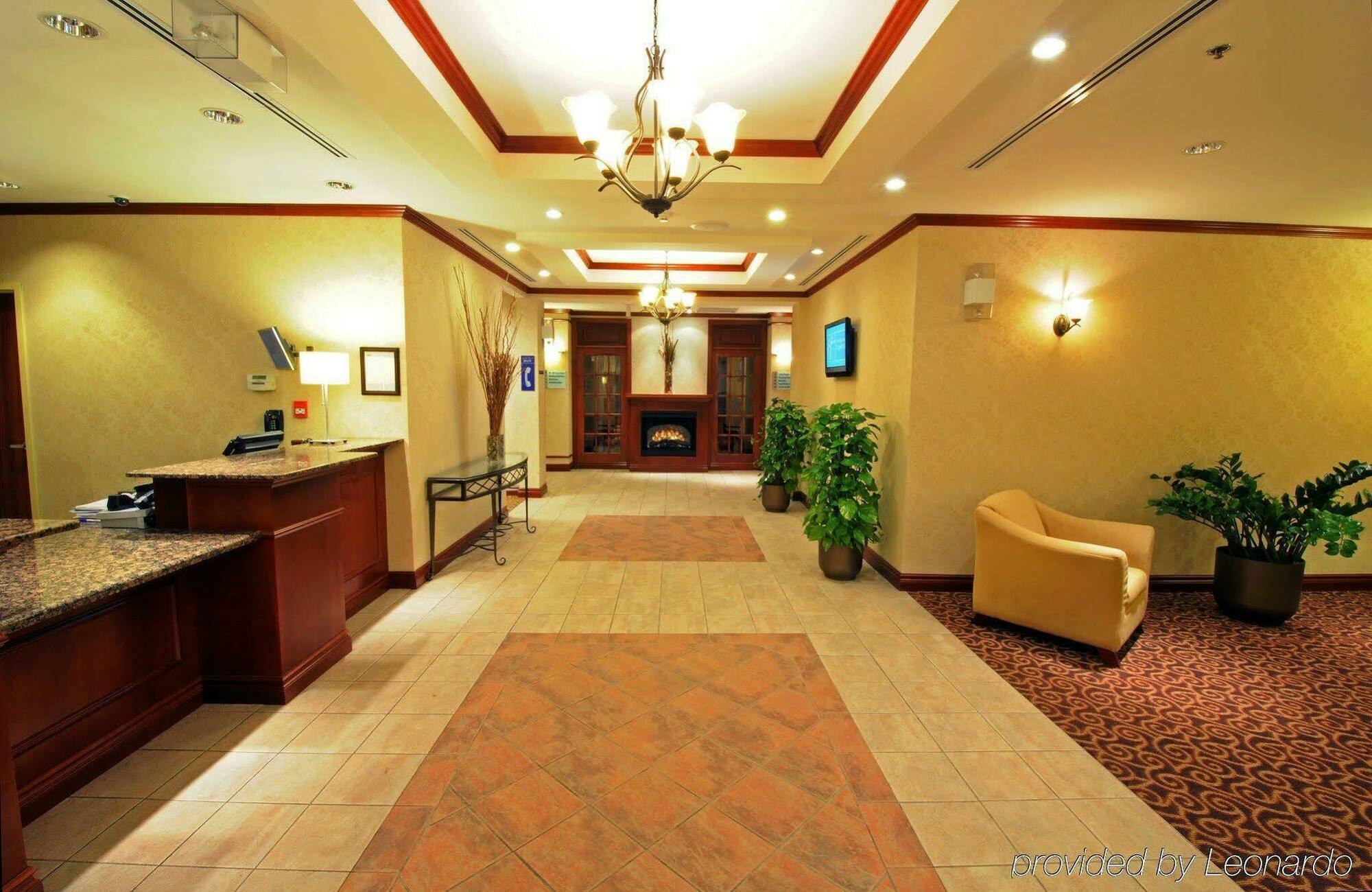 Holiday Inn Express & Suites - Belleville By Ihg Interiør bilde